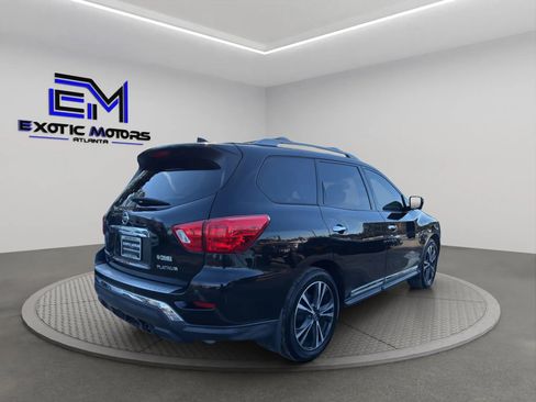 Used 2019 Nissan Pathfinder Platinum FWD image 5