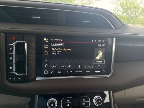 Used 2022 GMC Yukon Denali AWD/4WD image 10