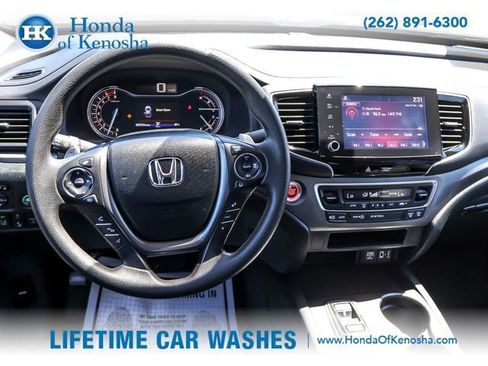 Used 2023 Honda Ridgeline Sport image 12