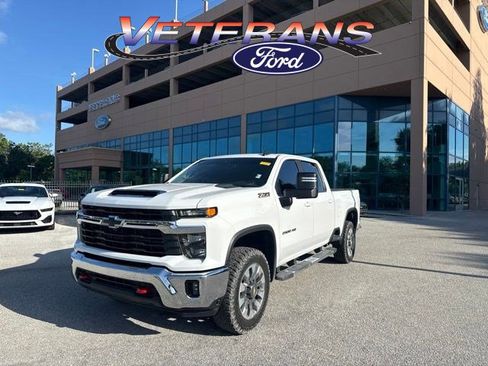 Used 2024 Chevrolet Silverado 2500 LT w/ All Star Edition AWD/4WD image 1