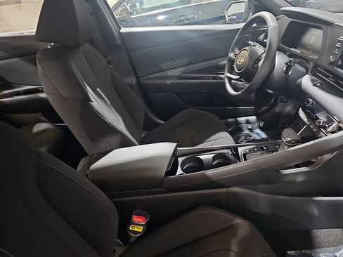 New 2026 Hyundai Elantra SEL Sport Premium w/ Cargo Package FWD image 10