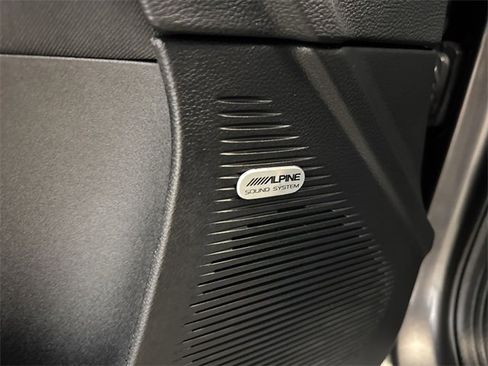 Used 2019 Dodge Challenger R/T Scat Pack image 22