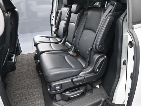 Used 2022 Honda Odyssey EX-L image 16
