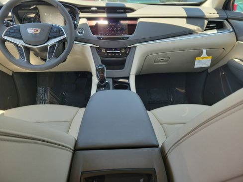 New 2026 Cadillac XT5 Premium Luxury w/ Driver Assist Package FWD image 14