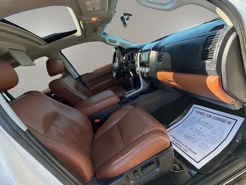 Used 2014 Toyota Sequoia Platinum AWD/4WD image 18