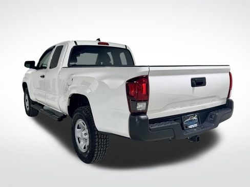 Used 2023 Toyota Tacoma SR image 7