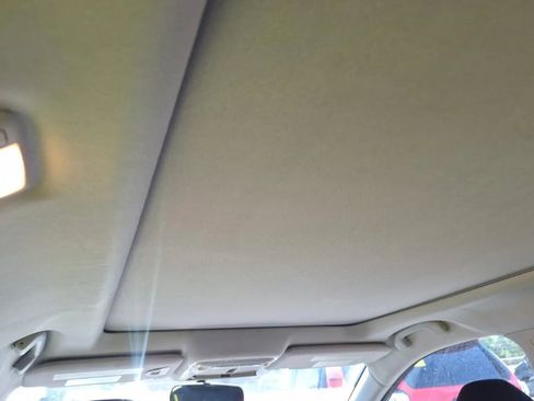 Used 2014 Nissan Rogue SV w/ SV Moonroof Package FWD image 9