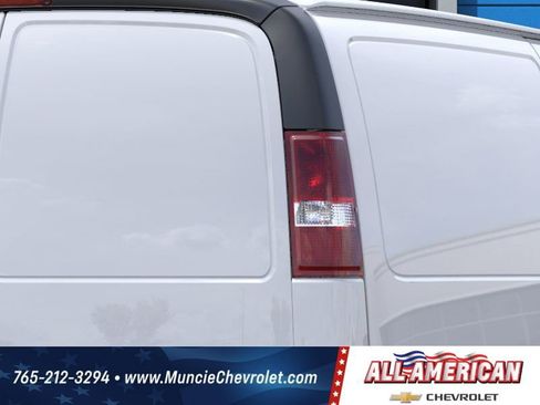 New 2026 Chevrolet Express 2500 Work Van w/ Driver Convenience Package image 11