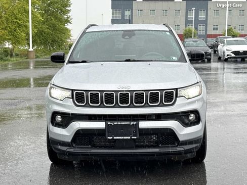 Used 2024 Jeep Compass Latitude AWD/4WD image 29