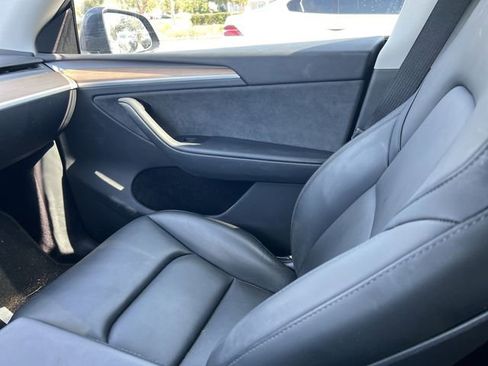 Used 2024 Tesla Model Y Long Range image 14