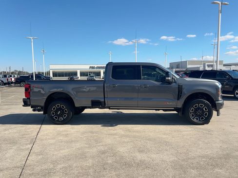Used 2026 Ford F350 Platinum AWD/4WD image 2