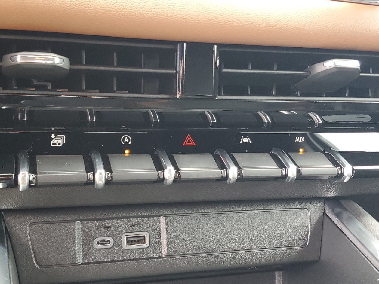 New 2026 GMC Canyon AT4 AWD/4WD image 24