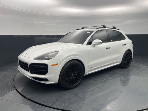 Used 2021 Porsche Cayenne GTS w/ Premium Package Plus image 3