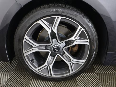 Used 2020 Kia Stinger GT-Line w/ Sun & Sound Package image 24