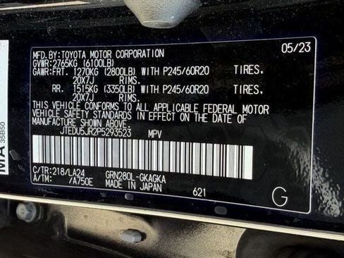 Used 2023 Toyota 4Runner Limited RWD image 33