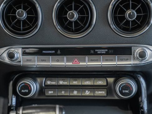 Used 2022 Kia Stinger GT1 image 26