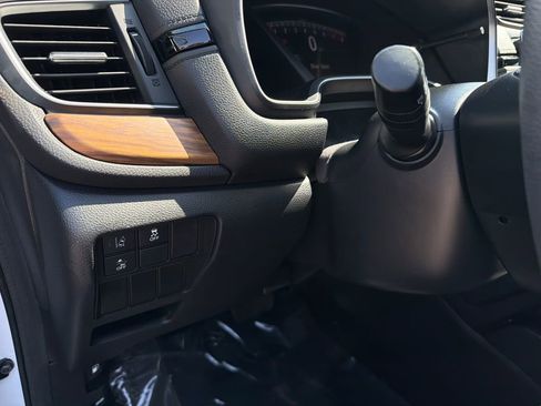 Used 2018 Honda CR-V EX image 32