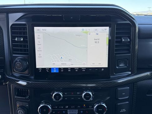 Used 2025 Ford F150 Lariat w/ Equipment Group 502A High image 28