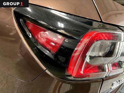 Used 2021 Subaru Outback Touring AWD/4WD image 29