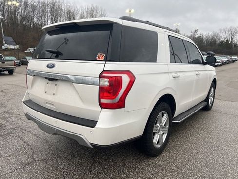Used 2019 Ford Expedition XLT w/ Equipment Group 202A image 3