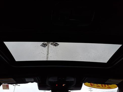 Used 2024 Subaru Crosstrek 2.5i Sport image 5