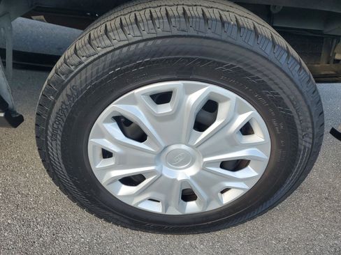 Used 2024 Ford Transit 350 XLT image 27