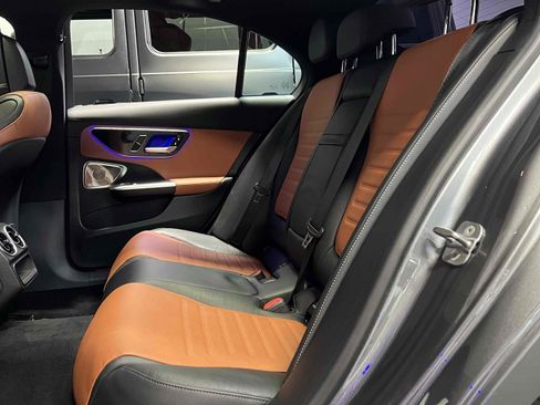 Used 2024 Mercedes-Benz C 300 Sedan image 35