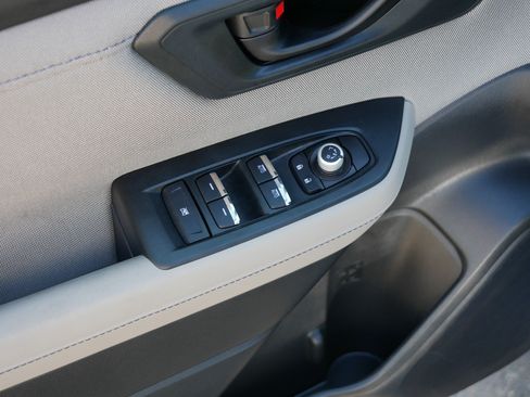 Used 2025 Subaru Forester Premium AWD/4WD image 19