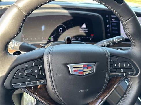 Certified 2022 Cadillac Escalade Sport Platinum w/ Heavy-Duty Trailer Package image 27