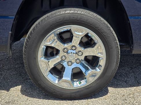 Used 2022 RAM 1500 Big Horn AWD/4WD image 12