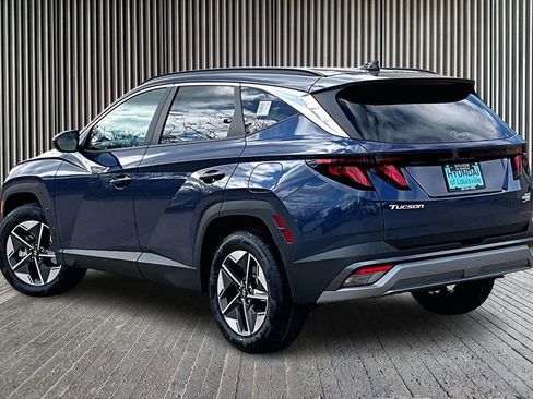 New 2026 Hyundai Tucson SEL image 3