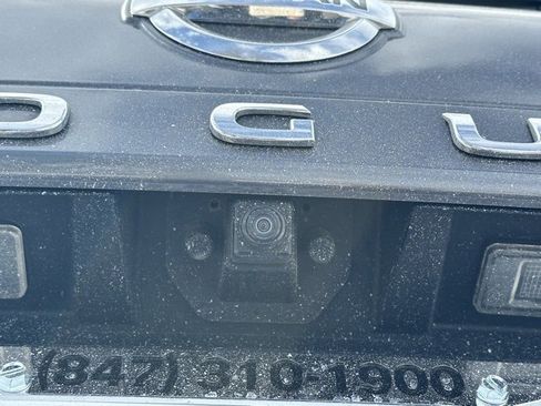 Certified 2021 Nissan Rogue S image 15