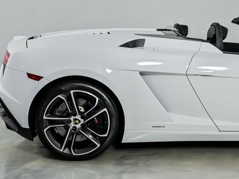 Used 2013 Lamborghini Gallardo LP 560-4 AWD/4WD image 13