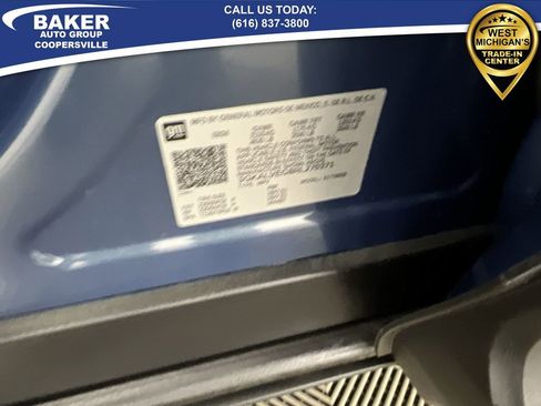 Certified 2024 GMC Terrain SLT w/ Elevation Edition image 34