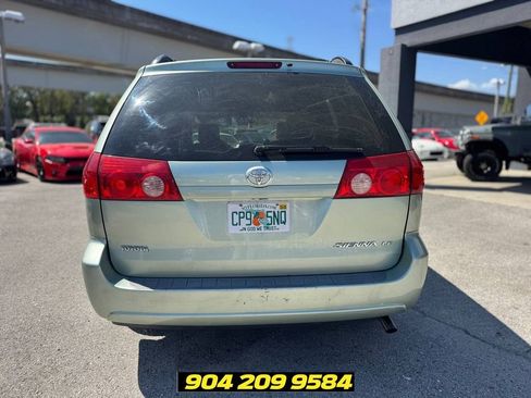 Used 2007 Toyota Sienna CE FWD image 7