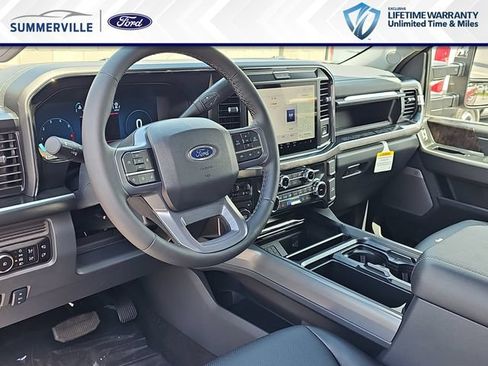 New 2026 Ford F250 Lariat w/ Chrome Package AWD/4WD image 17