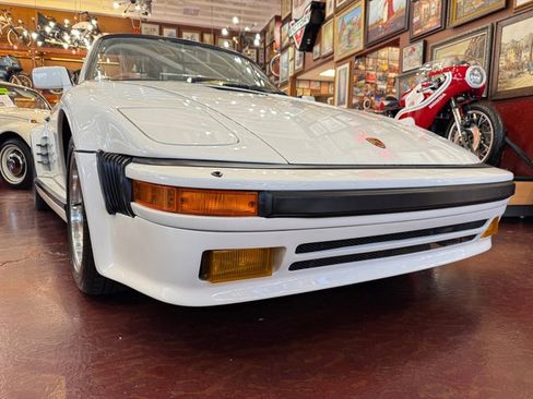 Used 1987 Porsche 911 Carrera image 22