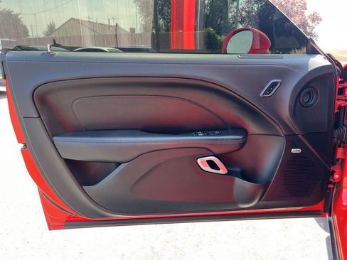 Used 2023 Dodge Challenger R/T w/ Plus Package image 9