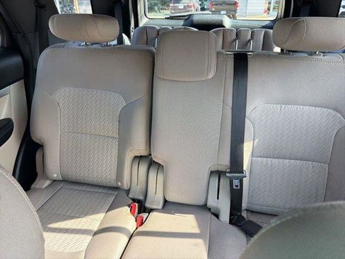 Used 2018 Ford Explorer FWD image 17