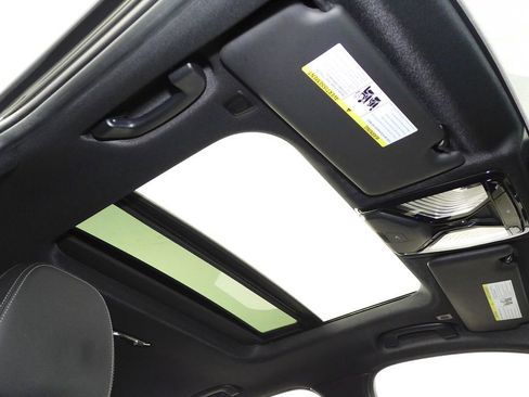 Used 2022 BMW 330e w/ Driving Assistance Package image 18