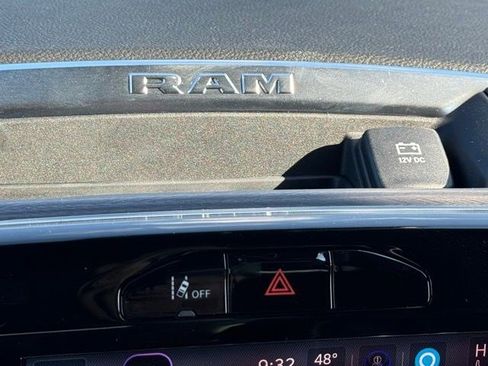New 2026 RAM 1500 Laramie AWD/4WD image 18