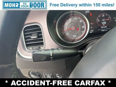 Used 2019 Dodge Charger SXT image 16