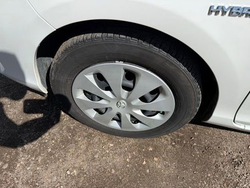 Used 2014 Toyota Prius C Two FWD image 10