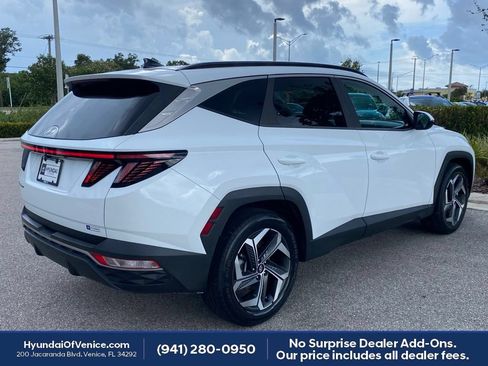 Used 2022 Hyundai Tucson SEL w/ Convenience + Premium Package FWD image 12