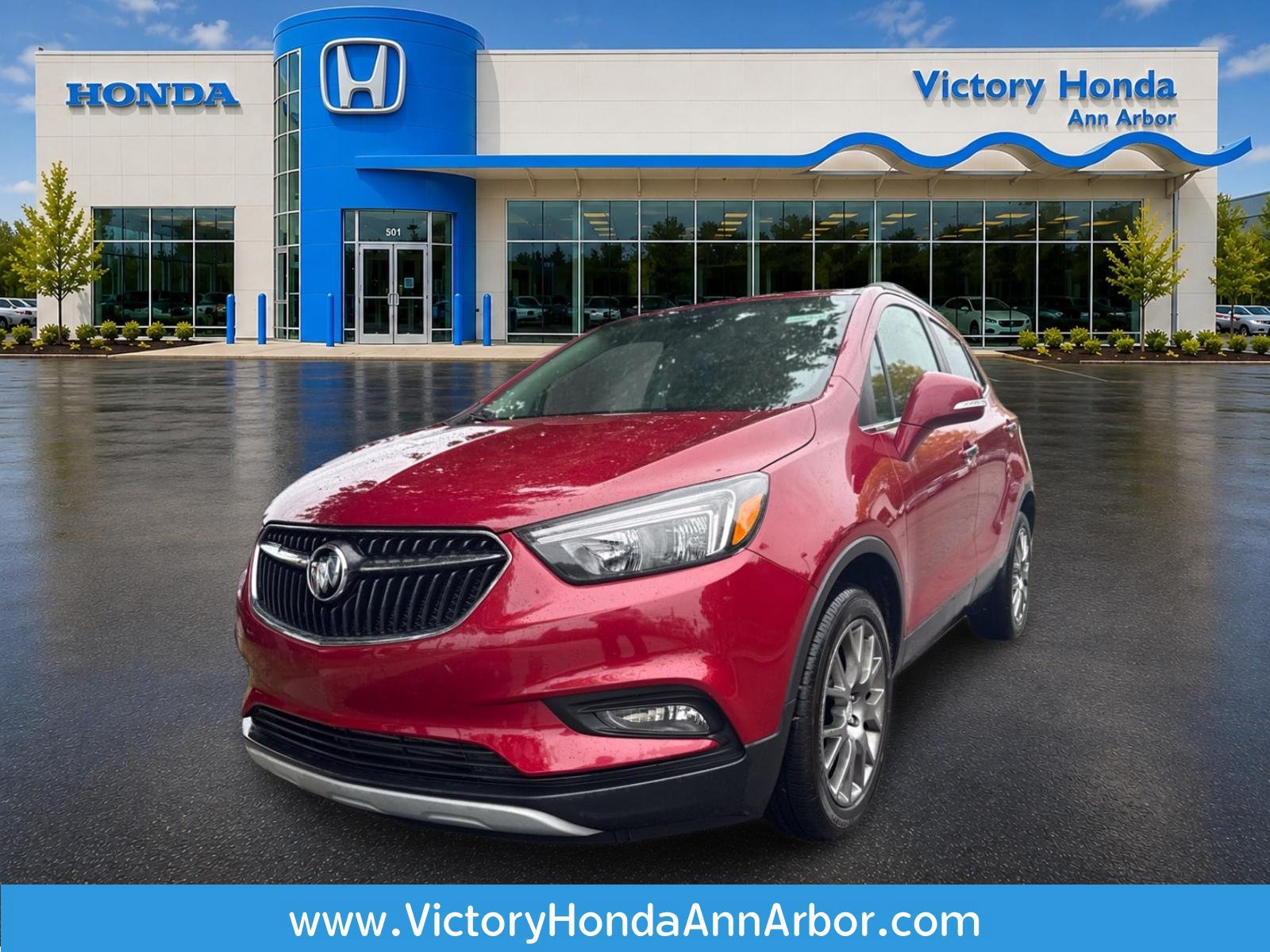 Used 2019 Buick Encore Sport Touring w/ Safety Package FWD image 1
