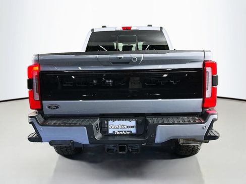 Used 2025 Ford F350 Platinum AWD/4WD image 7