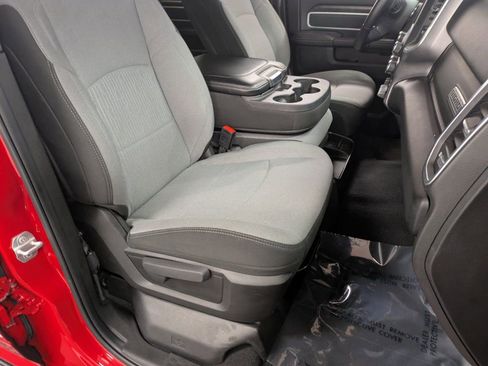 Used 2024 RAM 2500 Big Horn w/ Bed Utility Group image 28