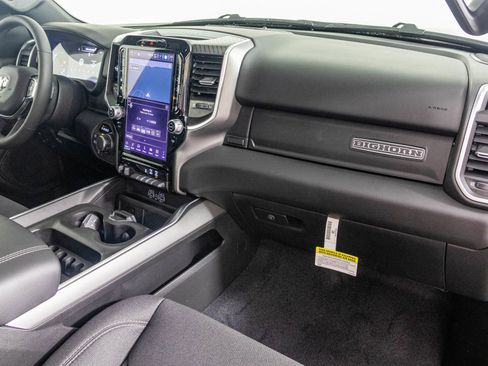 New 2026 RAM 1500 Big Horn AWD/4WD image 41