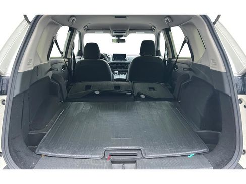 Used 2023 Nissan Rogue SV FWD image 12