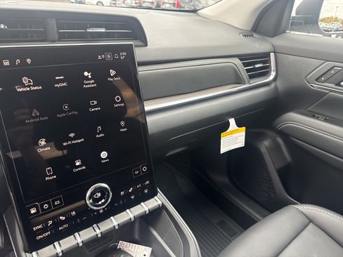 New 2026 GMC Terrain Denali w/ LPO, Floor Liner Package image 22